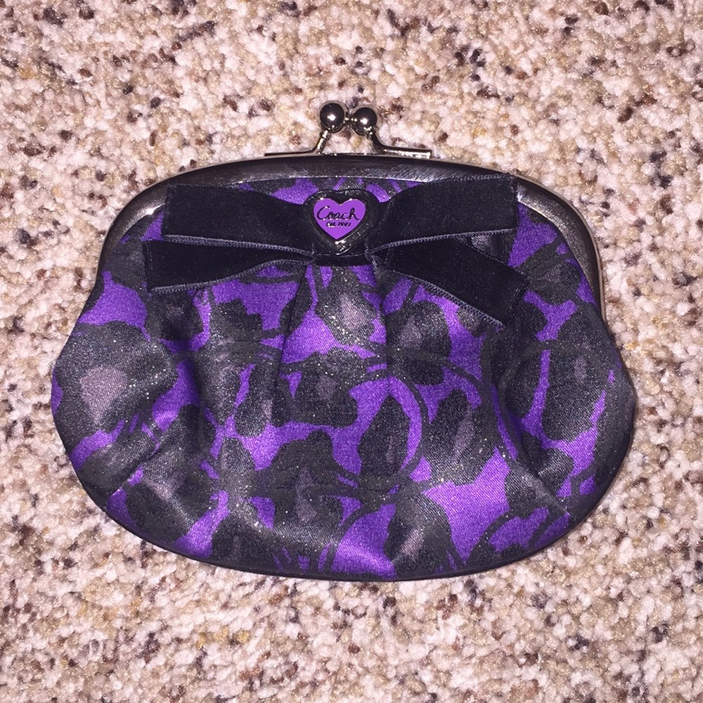 Coach coin purse/key holder/card holder